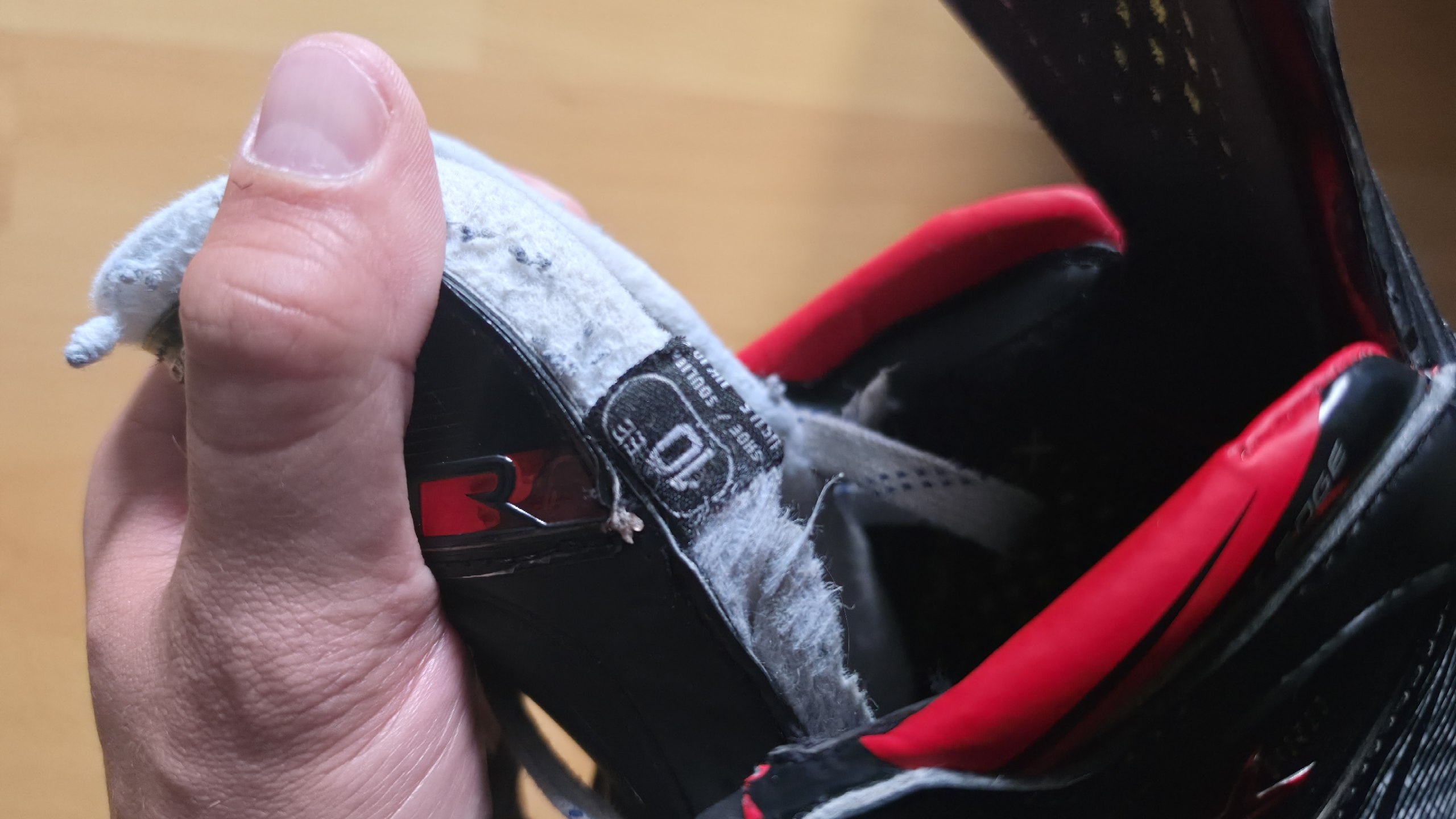 Łyżwy hokejowe Bauer Vapor 2X Pro 10EE — używane